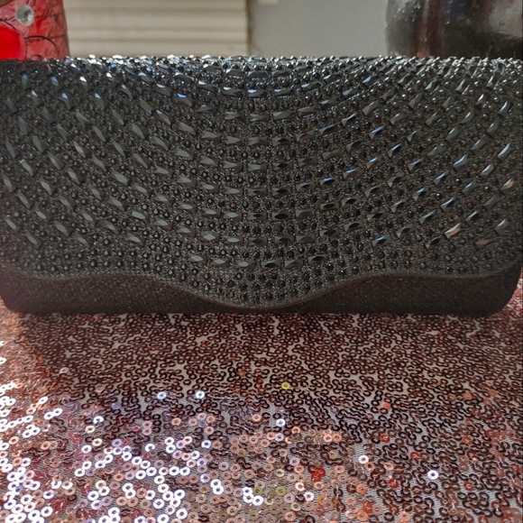 Purses/wallets - Picture 3 of 8